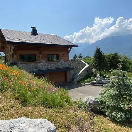 Coeur De Meleze Chalet *